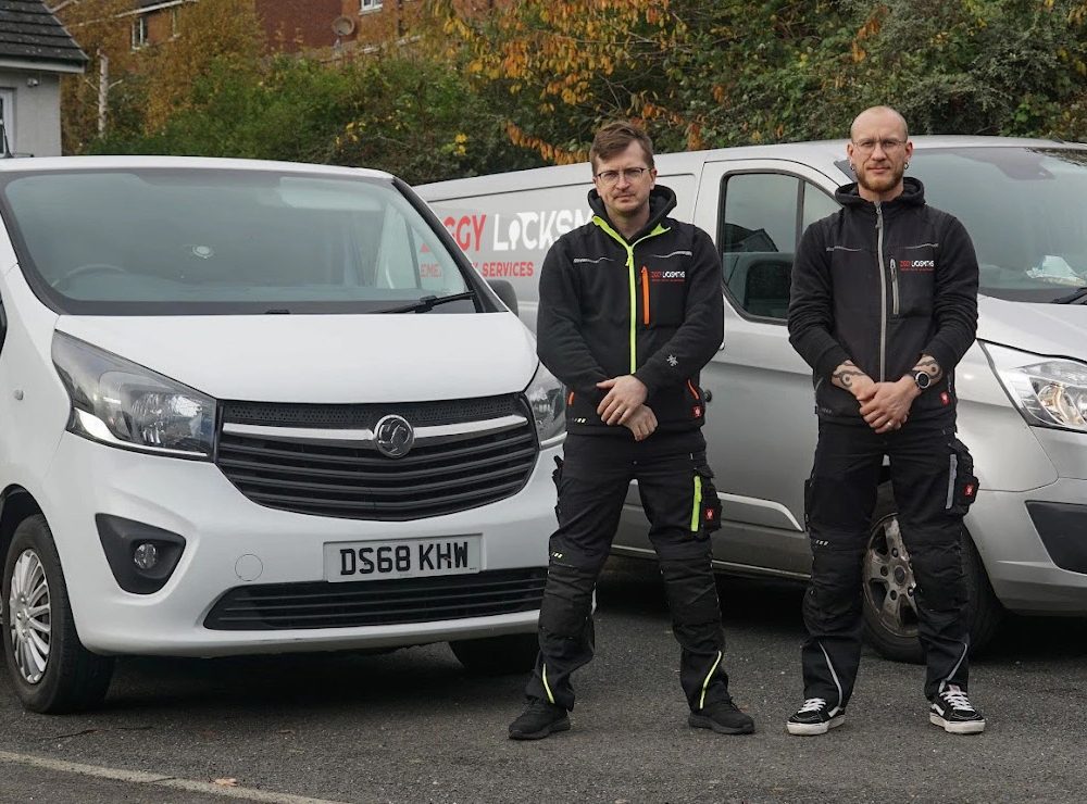 The Ziggy Locksmiths team with their vans